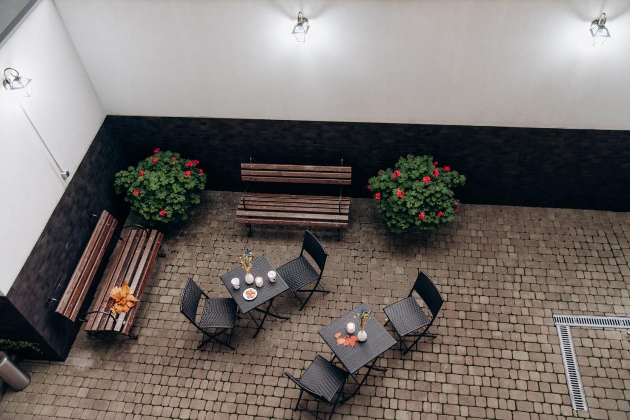 Nota Bene Loft Hotel Lviv Exterior photo